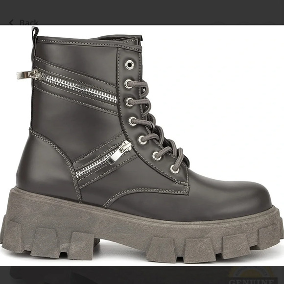 #50 Olivia Miller Vegan Leather Pull Tab Lace Up Chunky Heel Ankle Combat Boots - Picture 2 of 3